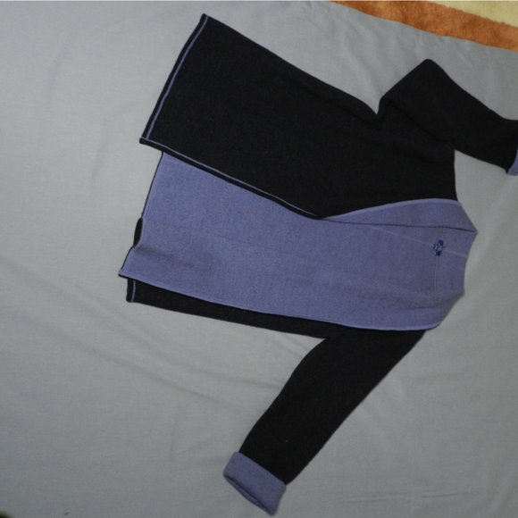 Tabi Simply Classic Wool Sweater - Picture 2 of 2